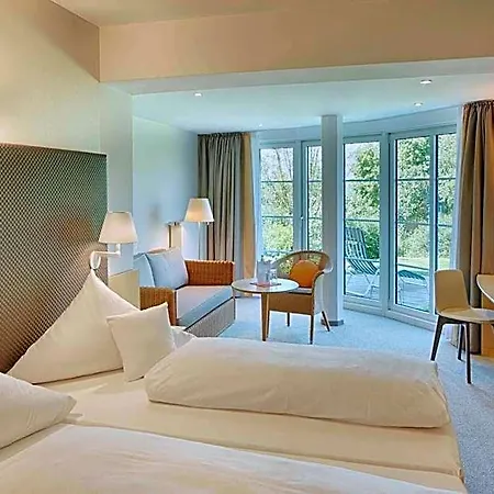 Parkhotel فندق 4*