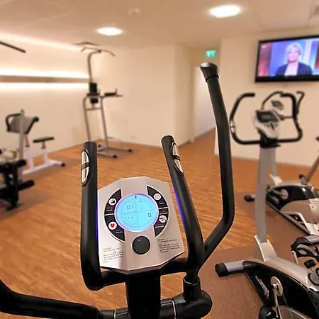 Parkhotel فندق Donauwörth