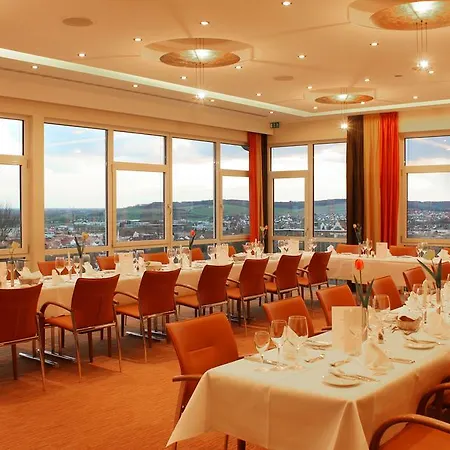 Parkhotel Донаувёрт