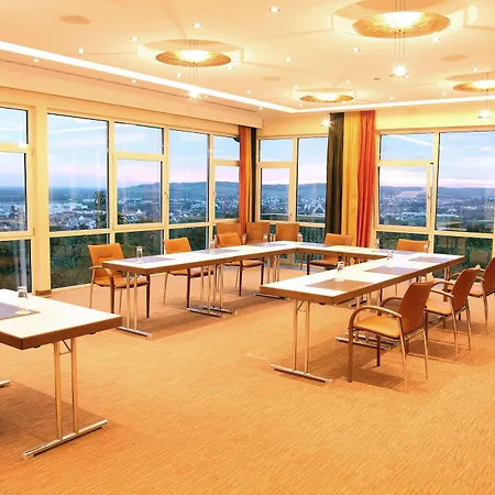 فندق Parkhotel 4*